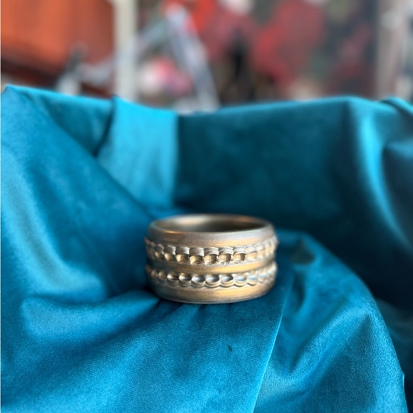 Handmade Ceramic Bangle - Picture 3 of 5